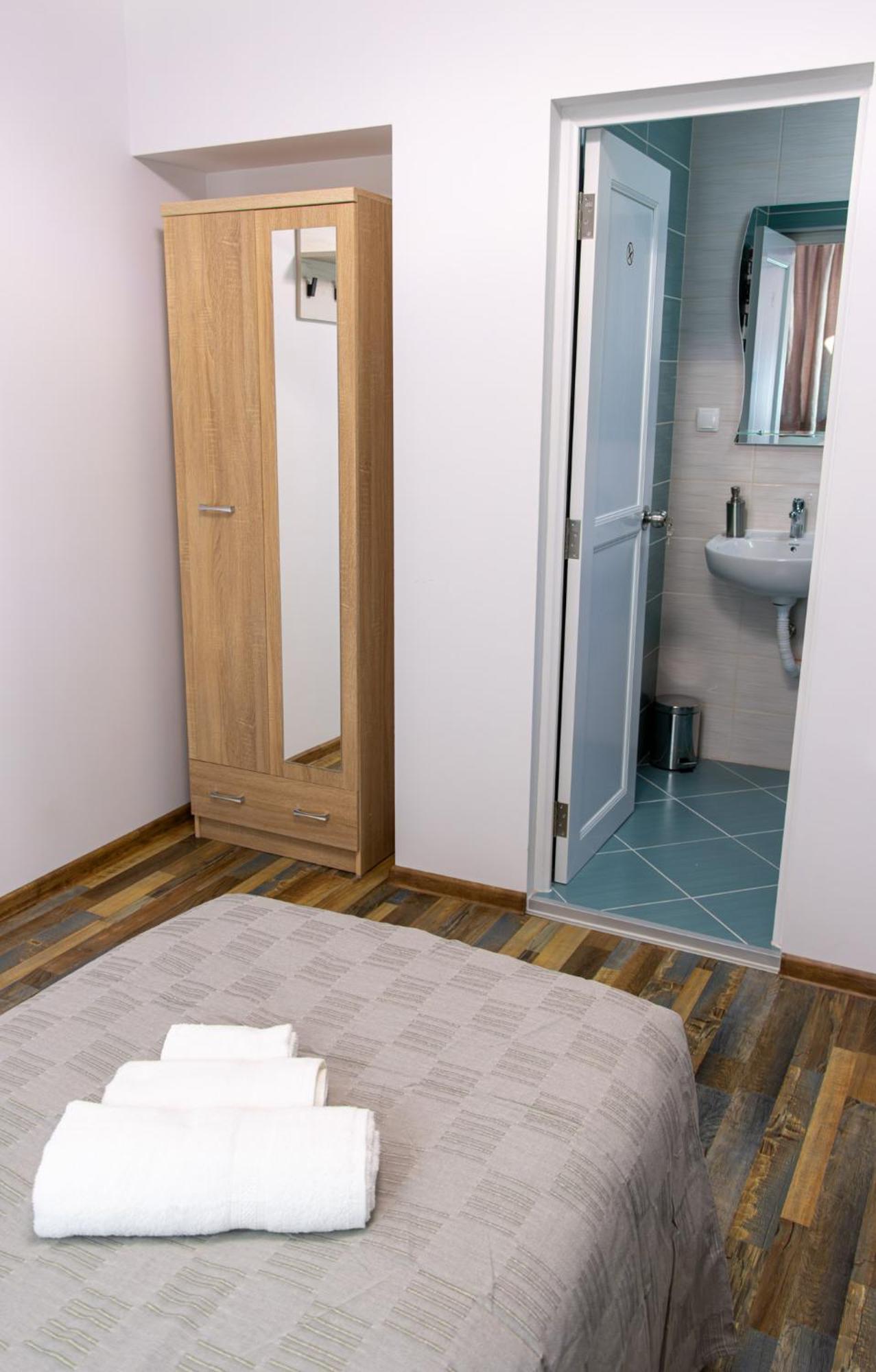 Navial 1 Hotel Gabrovo Eksteriør billede