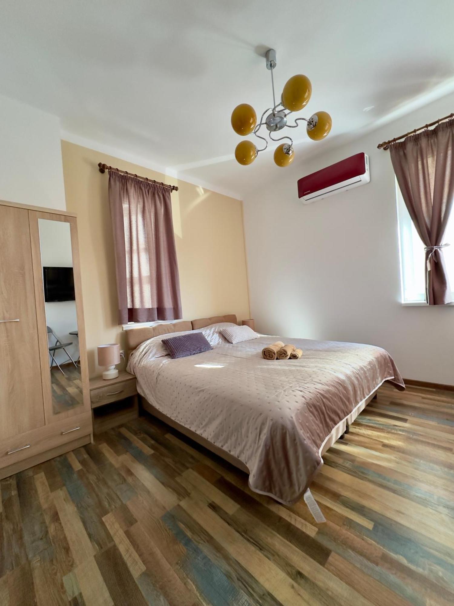 Navial 1 Hotel Gabrovo Eksteriør billede
