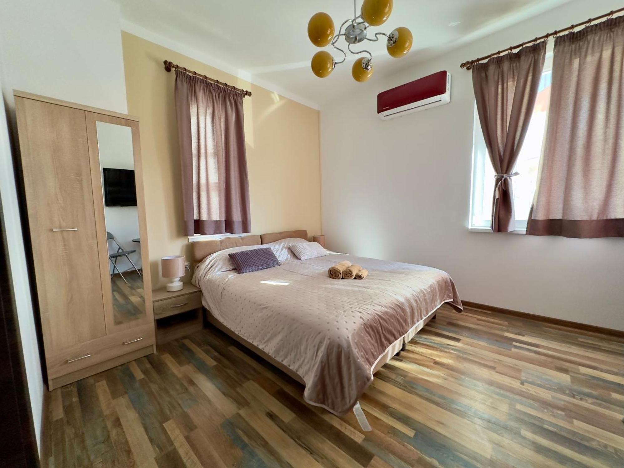 Navial 1 Hotel Gabrovo Eksteriør billede